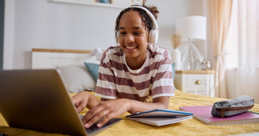 Online High Schools: Growth and Effectiveness
